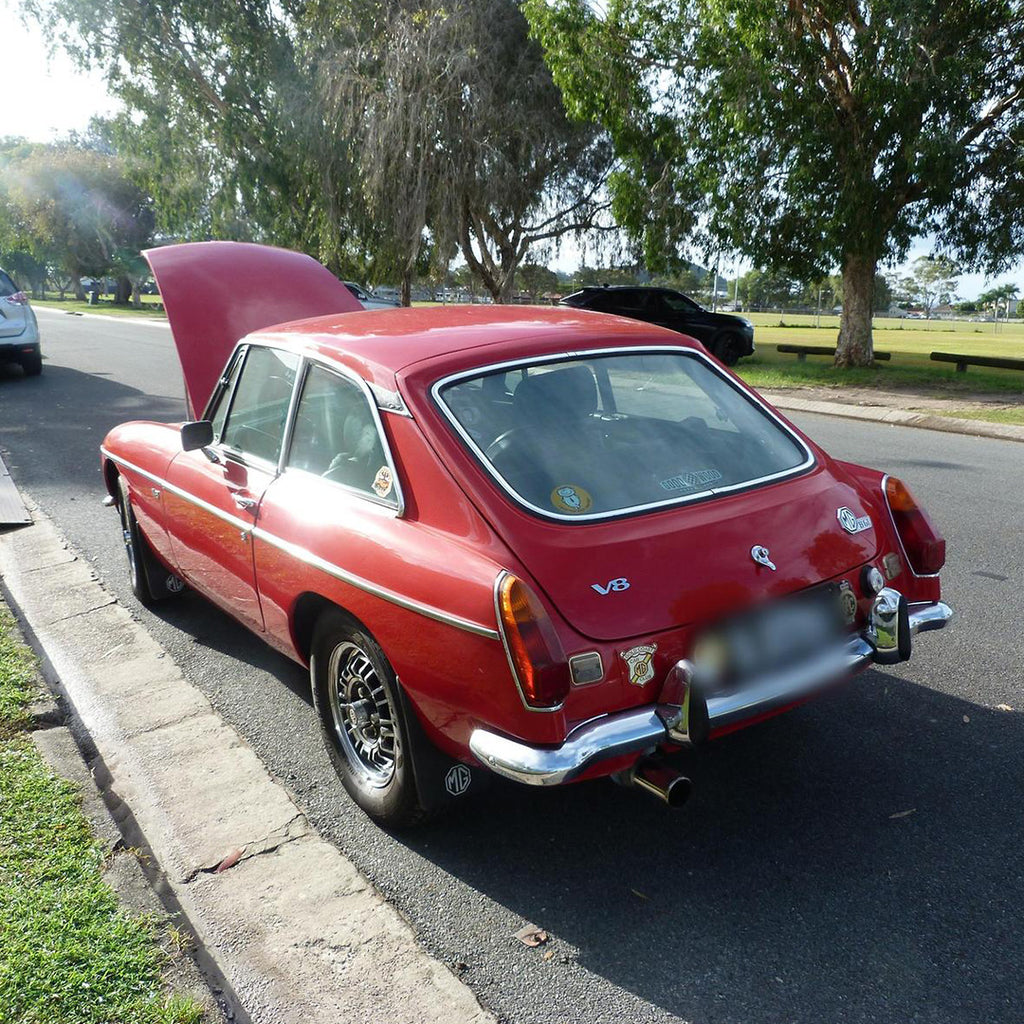 1975 MGB GT V8